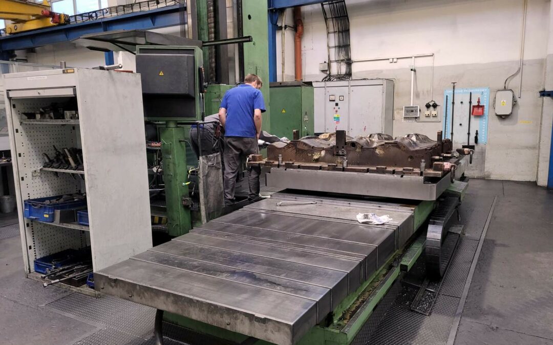 #06017 Mandriladora TOS WHN 13.8 CNC Heidenhain 426 C – 4 axis controlled