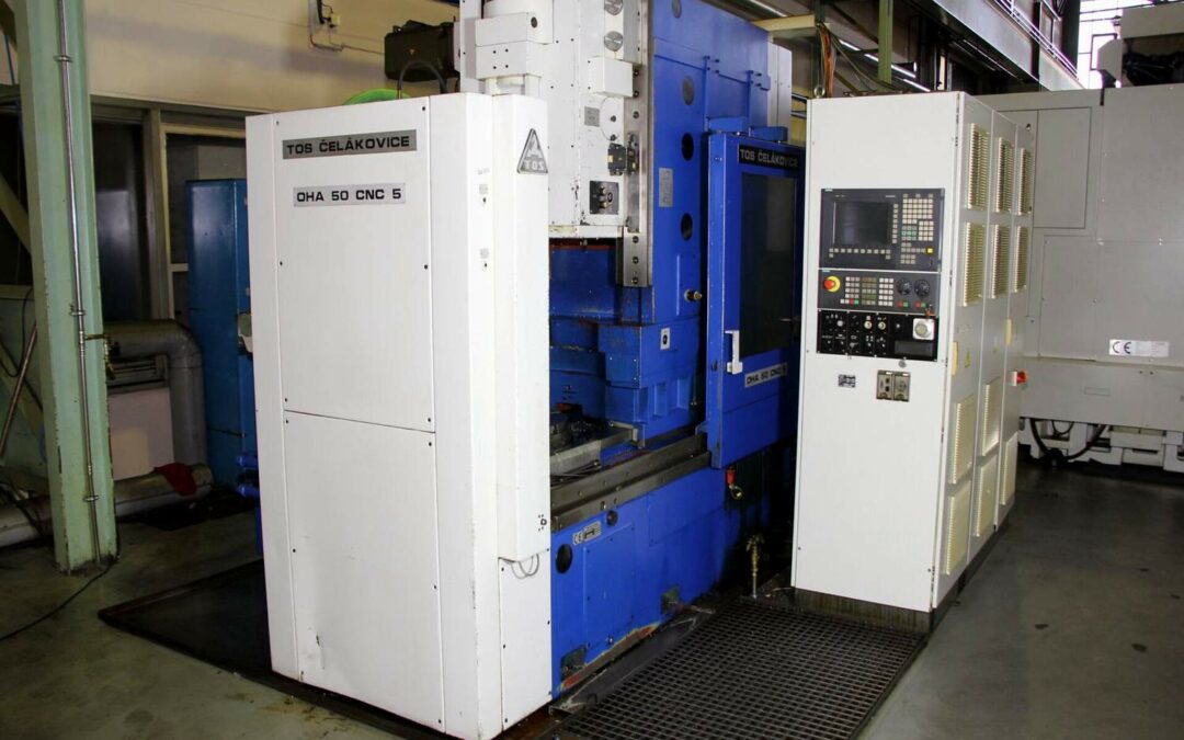 #06068 Talladora de engranes TOS OHA50CNC