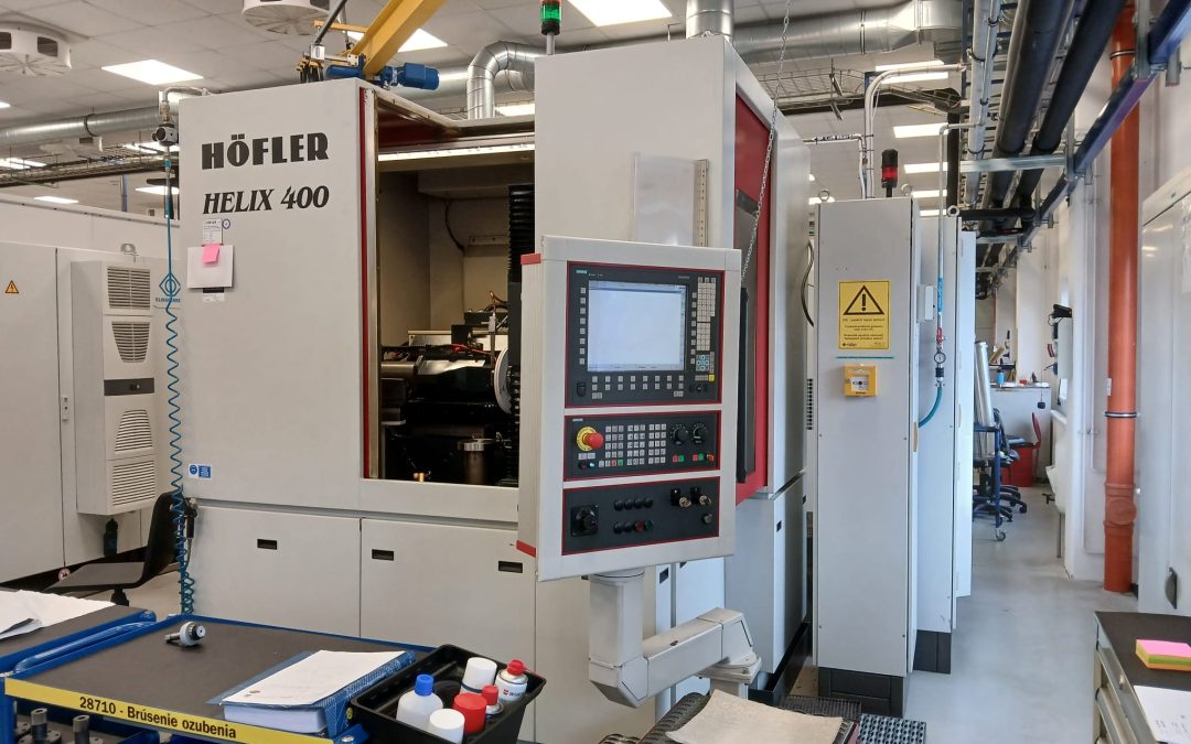 #06332 Rectificadora de engranes HOFLER HELIX 400 CNC Sinumerik – 2006