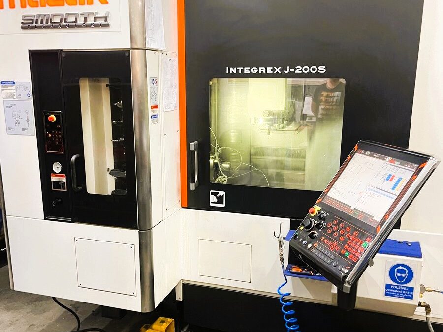 #06406 Centro de maquinado Mazak INTEGREX J-200S